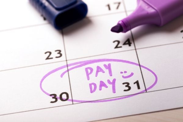 Pay date on the 31st circled on calendar